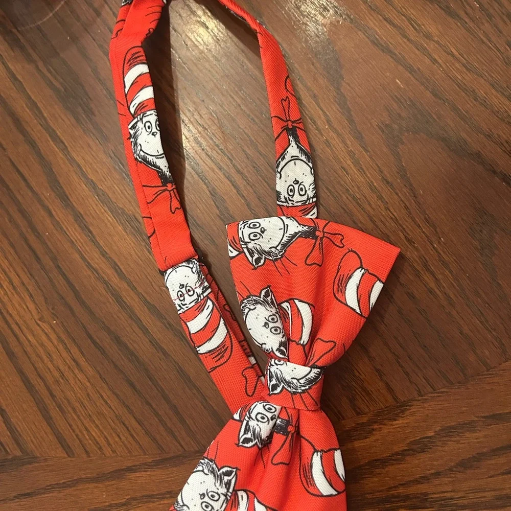 Dr. Seuss Red and White Cartoon Bow Tie